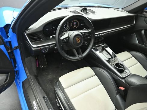 Used 2022 Porsche 911 Turbo S w/ 911 Turbo Sportdesign Package image 9
