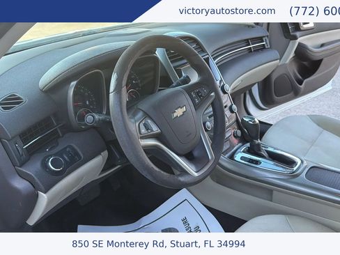 Used 2013 Chevrolet Malibu Eco w/ Power Convenience Package FWD image 2