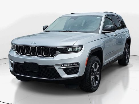 Used 2022 Jeep Grand Cherokee Limited 4xe AWD/4WD image 11