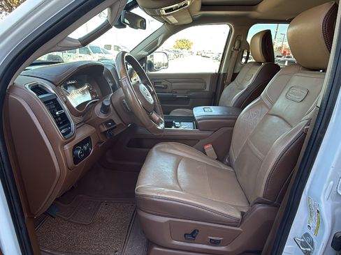 Used 2020 RAM 3500 Limited image 11