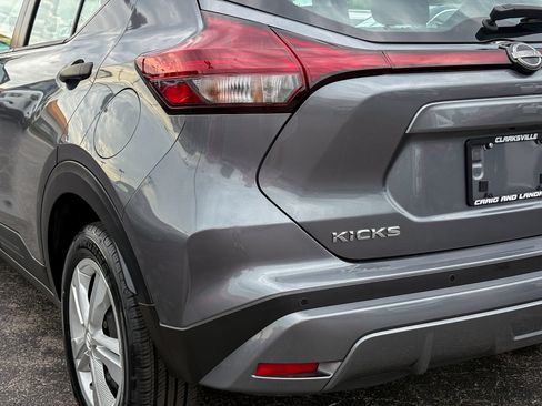 Used 2024 Nissan Kicks S FWD image 9