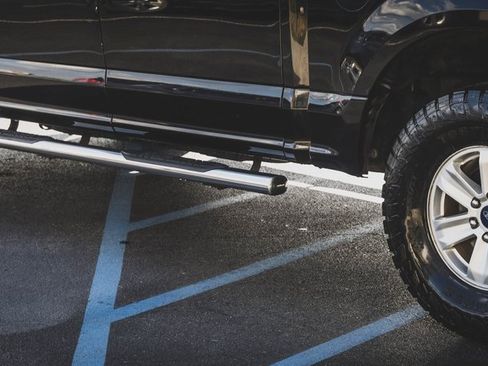 Used 2018 Ford F150 XLT w/ Equipment Group 301A Mid image 21