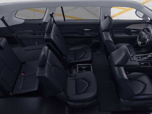 New 2026 Toyota Grand Highlander Platinum AWD/4WD image 4