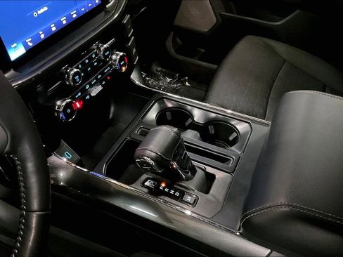 Certified 2022 Ford F150 XLT w/ Equipment Group 302A High image 16