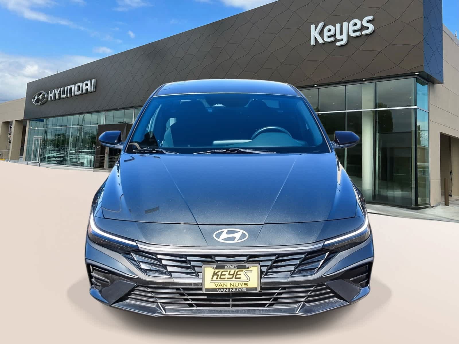 Certified 2025 Hyundai Elantra Sport w/ Cargo Package FWD image 2