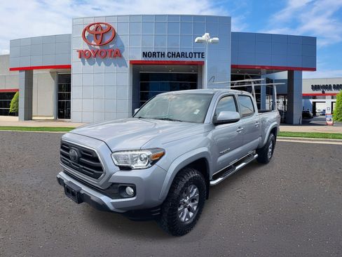 Used 2019 Toyota Tacoma SR5 image 4