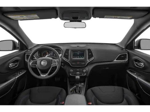 Used 2019 Jeep Cherokee Limited image 11