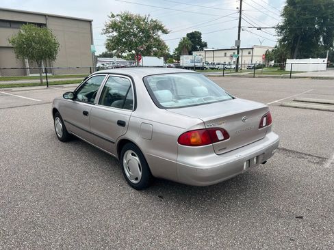 Used 1998 Toyota Corolla CE FWD image 16