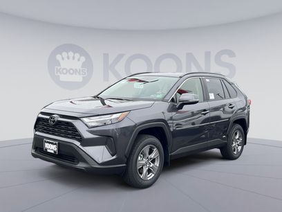 New 2025 Toyota RAV4 XLE