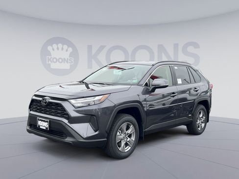 New 2025 Toyota RAV4 XLE image 1