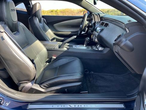 Used 2010 Chevrolet Camaro SS w/ RS Package image 38