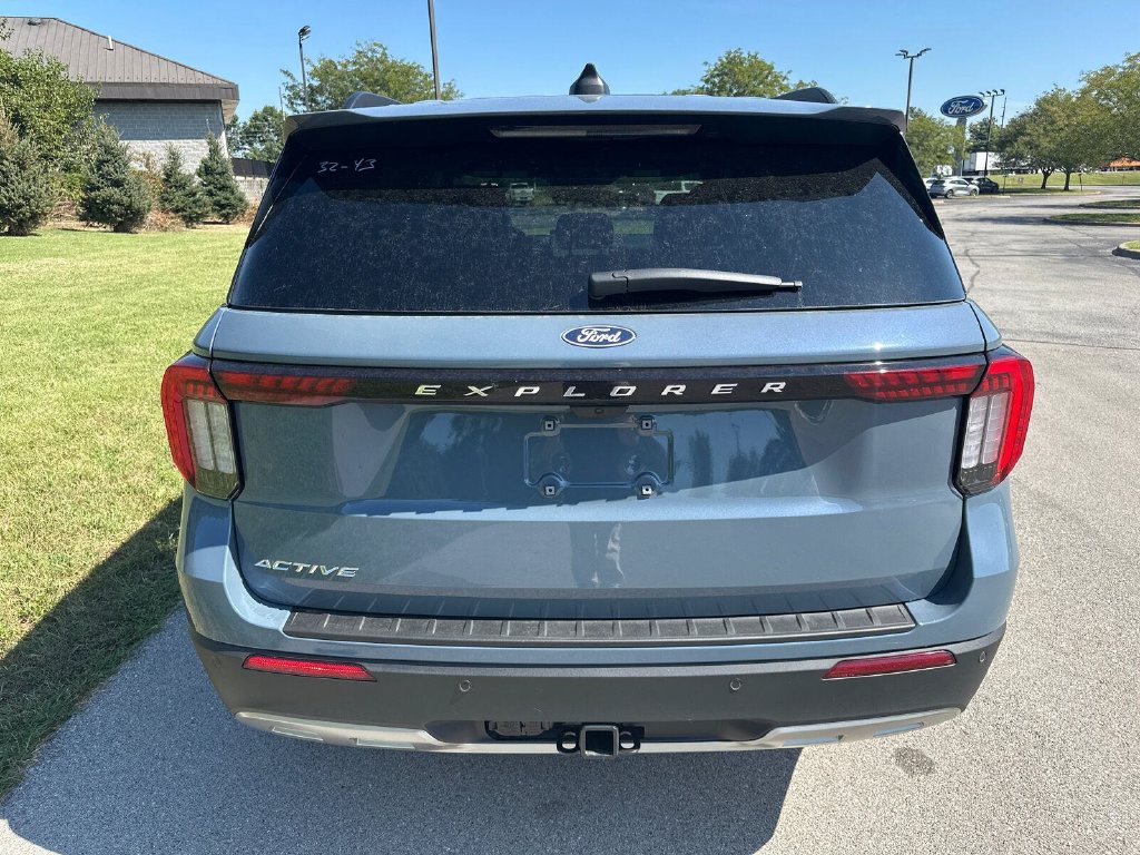 New 2027 Ford Explorer Active w/ Active Comfort Package AWD/4WD image 11