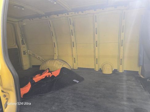 Used 2020 Chevrolet Express 2500 image 10