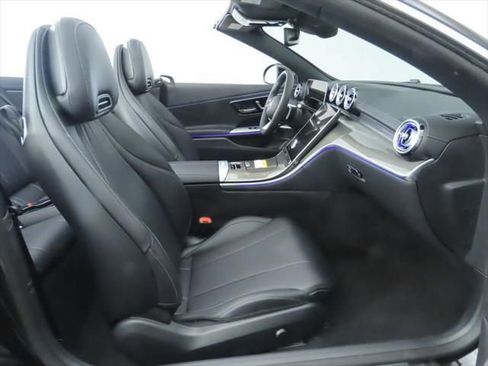 New 2025 Mercedes-Benz CLE 300 4MATIC Cabriolet image 29