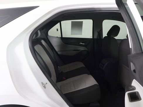 Used 2024 Chevrolet Equinox LS w/ Driver Confidence II Package image 28