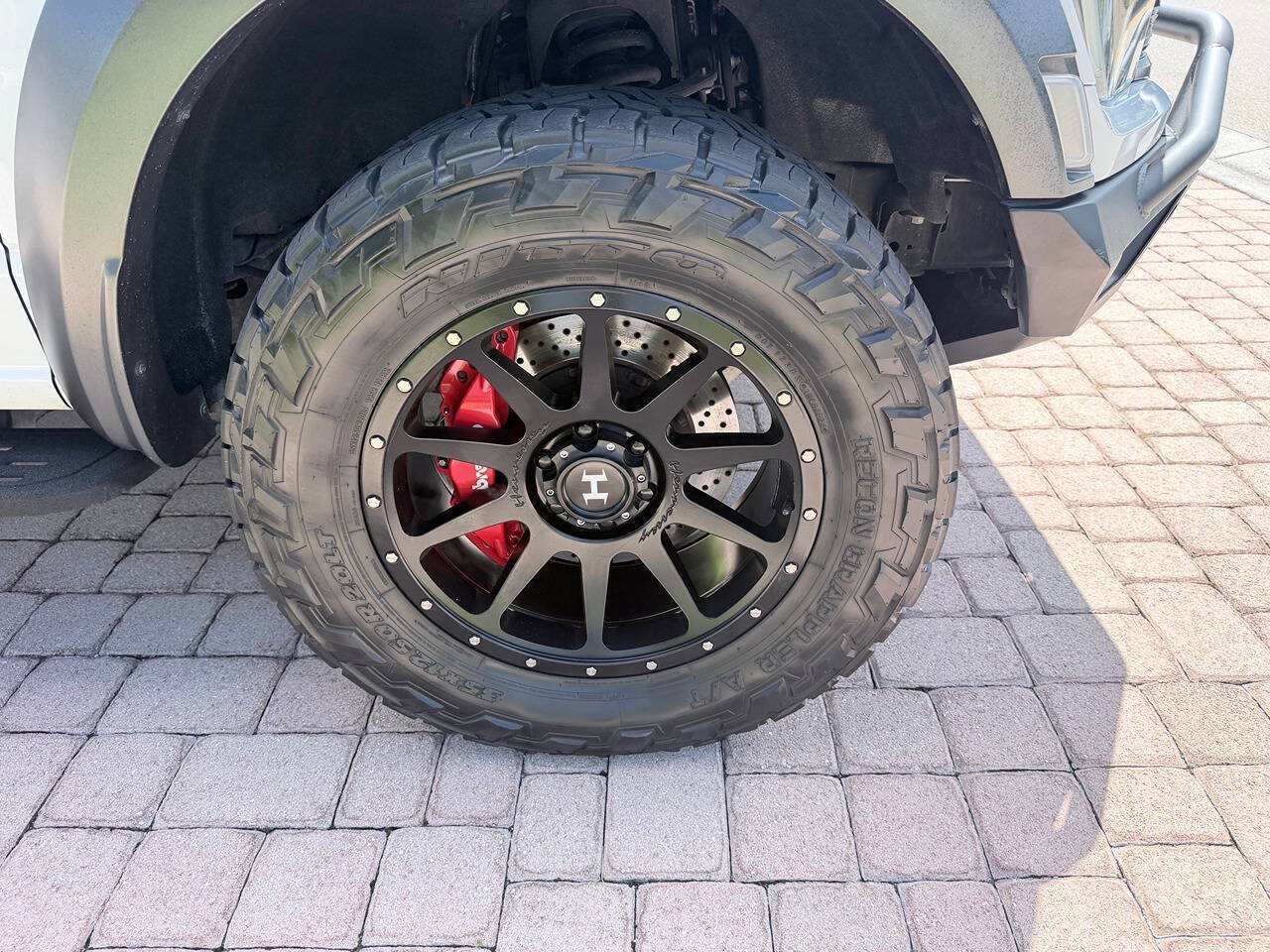 Used 2021 Ford F150 Raptor w/ Equipment Group 801A High AWD/4WD image 32