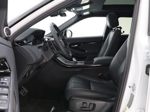 Used 2024 Land Rover Range Rover Evoque Dynamic SE AWD/4WD image 15