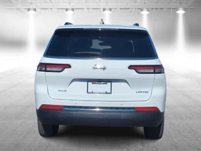Used 2023 Jeep Grand Cherokee L Limited AWD/4WD image 7