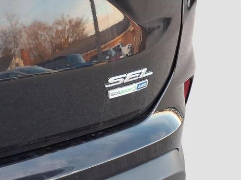 Used 2020 Ford Edge SEL w/ Convenience Package image 8