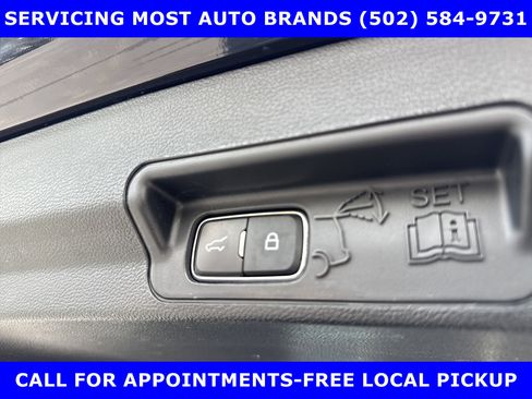 Used 2020 Ford Explorer 4WD image 19