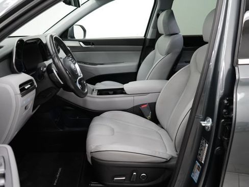 Used 2024 Hyundai Palisade SEL w/ Premium Package AWD/4WD image 13