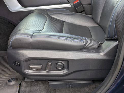 Used 2024 Toyota Tundra Platinum AWD/4WD image 18