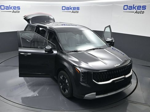 New 2026 Kia Carnival LXS FWD image 56