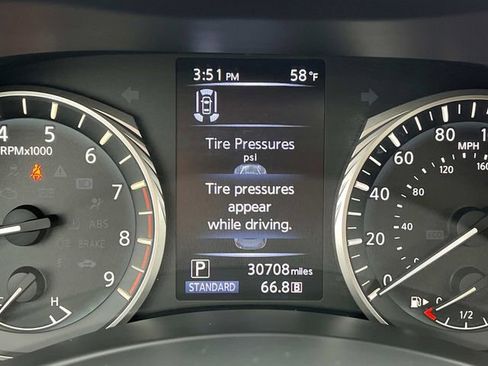 Used 2022 INFINITI Q50 Luxe w/ Cargo Package AWD/4WD image 40