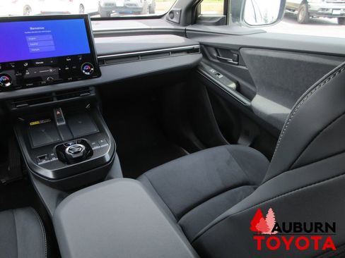 New 2026 Toyota C-HR image 19