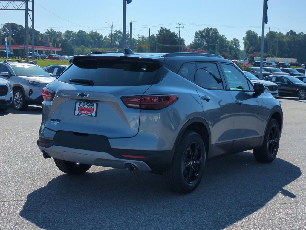 New 2026 Chevrolet Blazer LT w/ Convenience Package FWD image 3