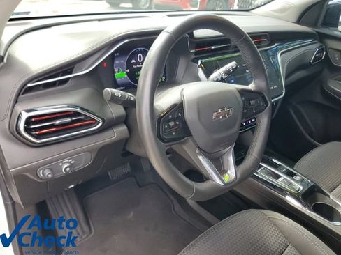Used 2023 Chevrolet Bolt EUV LT w/ Comfort Package FWD image 19
