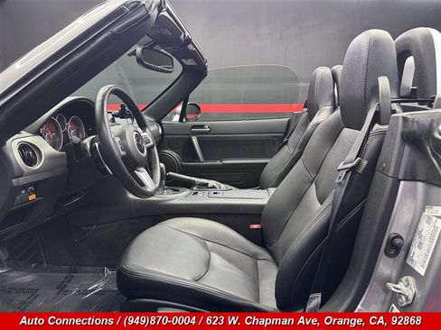Used 2011 MAZDA MX-5 Miata Grand Touring w/ Premium Pkg RWD image 9
