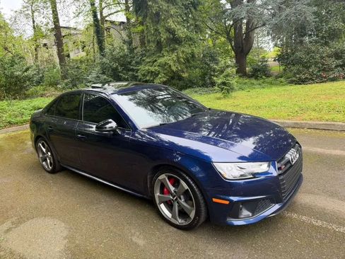 Used 2019 Audi S4 Prestige w/ Prestige Package image 3