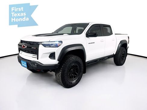 Used 2024 Chevrolet Colorado ZR2 w/ ZR2 Bison Edition image 3