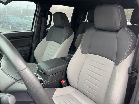 Used 2024 Toyota Tacoma TRD Sport image 14