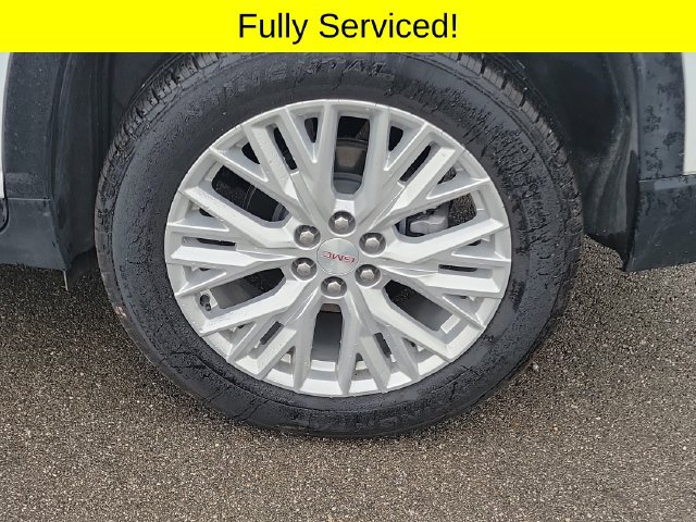 Used 2026 GMC Acadia Elevation w/ Elevation Premium Package FWD image 7