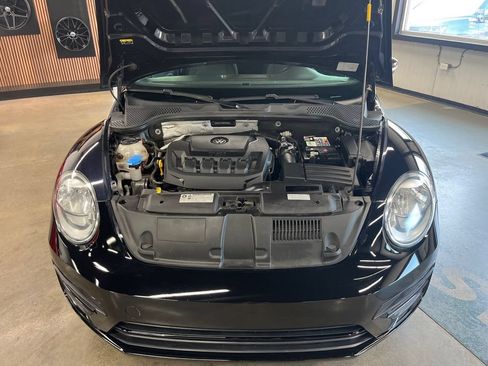 Used 2019 Volkswagen Beetle 2.0T S FWD image 46