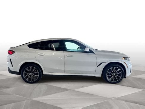 Used 2026 BMW X6 xDrive40i AWD/4WD image 9