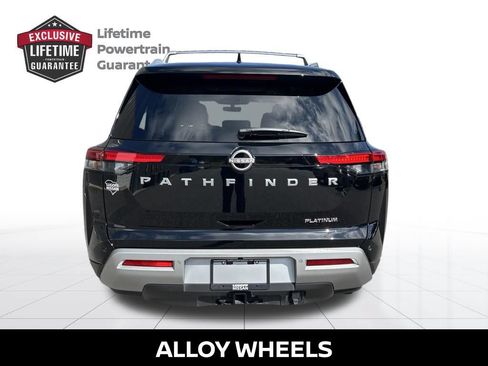 Certified 2025 Nissan Pathfinder Platinum w/ Cargo Package FWD image 5