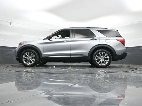 Used 2022 Ford Explorer Limited w/ Equipment Group 301A image 53