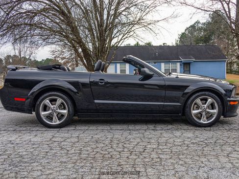 Used 2008 Ford Mustang GT image 9