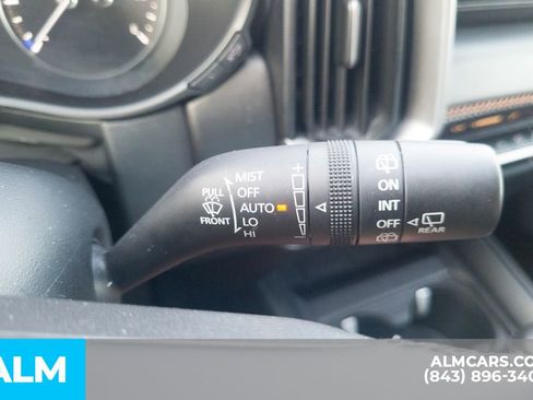 Used 2025 MAZDA CX-50 AWD 2.5 Hybrid w/ Premium Pkg image 16