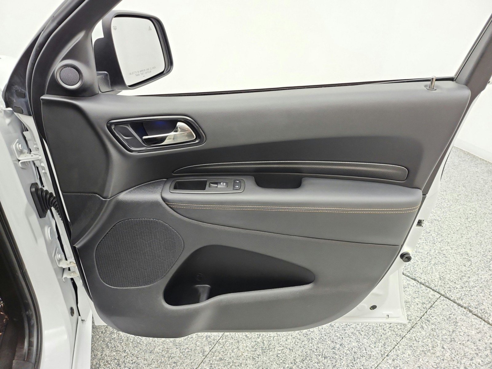 Used 2022 Dodge Durango R/T w/ Quick Order Package 22F RWD image 21