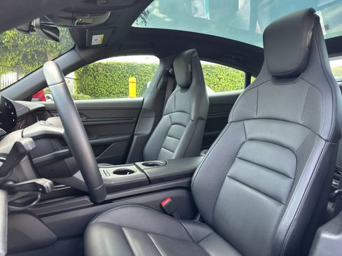New 2024 Porsche Taycan 4S AWD/4WD image 5