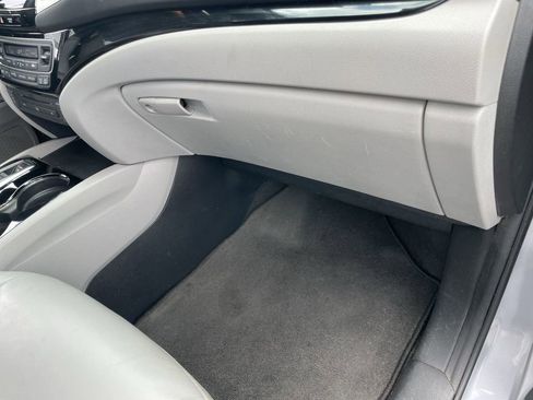 Used 2016 Honda Pilot Touring image 37