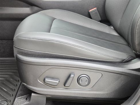 New 2026 Kia Sorento S w/ S Panoramic Sunroof Package image 19