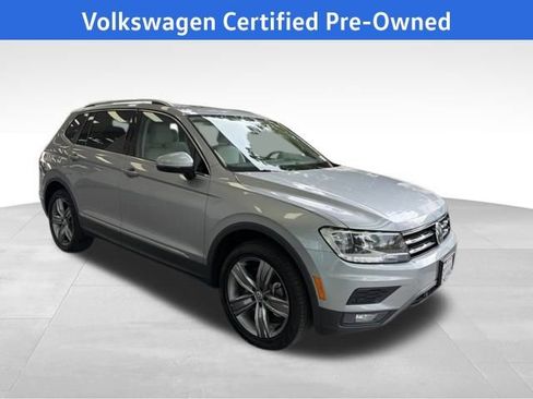 Certified 2021 Volkswagen Tiguan SEL image 11