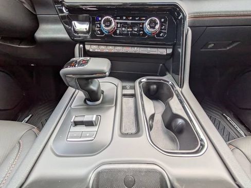 New 2026 GMC Sierra 1500 AT4 w/ AT4 Premium Package AWD/4WD image 20