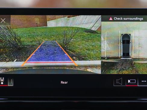 Used 2023 Audi S4 Premium Plus w/ Premium Plus Package image 16