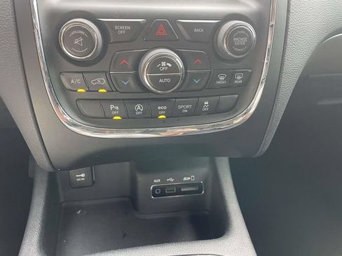 Used 2017 Dodge Durango SXT w/ Quick Order Package 23B AWD/4WD image 29